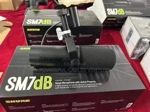 Shure SM7dB Dynamic Vocal Microphone