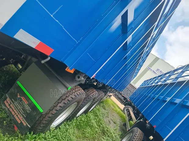 Sabon CNHTC Howo 60 Ton Triple Axle Trailer Body - 1