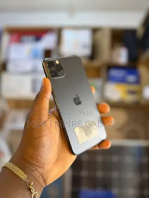 Apple iPhone 11 Pro Max 64GB Black (Chip Unlock)