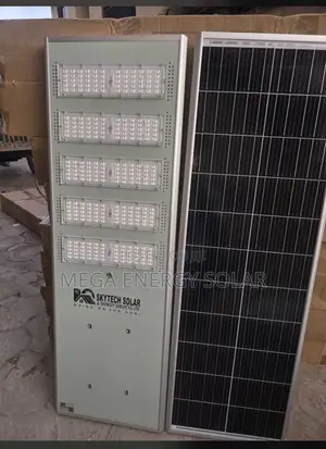 Skytech 400W Solar Street Light - Aluminum Body, 4 Eyes
