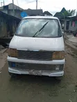 Toyota HiAce 2013 Fari - 1