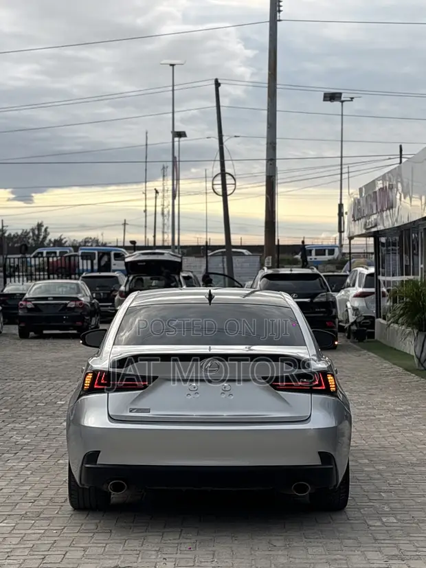Lexus IS 250 F Sport 2015 Silver - 1