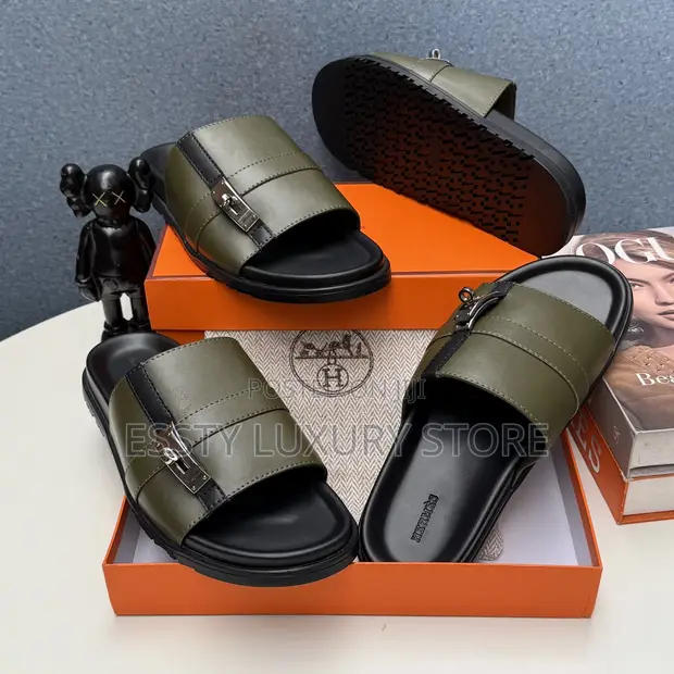 Luxury Hermes Men's Slippers - Green Leather - 1
