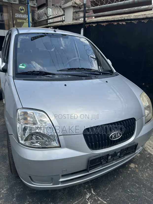 Kia Picanto 2004 Silver - 1