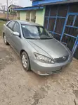 2004 Toyota Camry XLE Sedan - 1