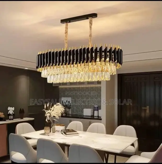 Luxury Light Crystal Chandelier - 1