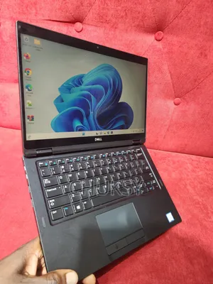 Dell Latitude 7390 2-in-1 Laptop - 8GB RAM, 256GB SSD