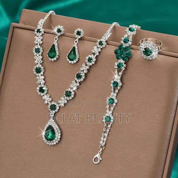 Éclat Beauty Bridal/Occasional Jewelry Set - 1