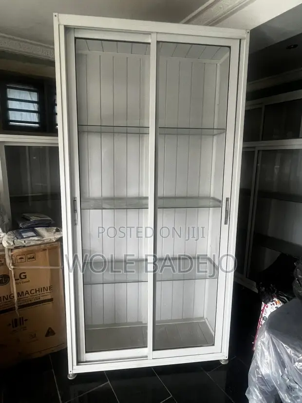 Modern Aluminum Display Showcase with Sliding Doors - 1