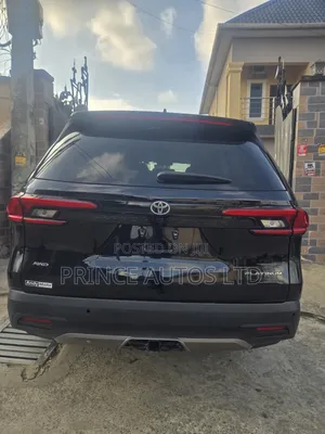 2025 Toyota Grand Highlander Platinum Black