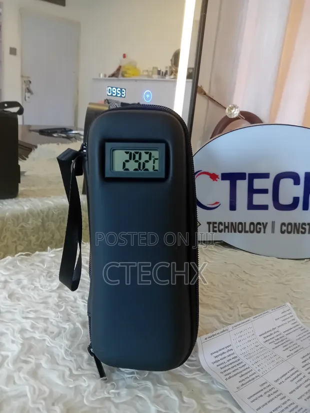 Insulin Cooler Travel Case with Thermometer - 1