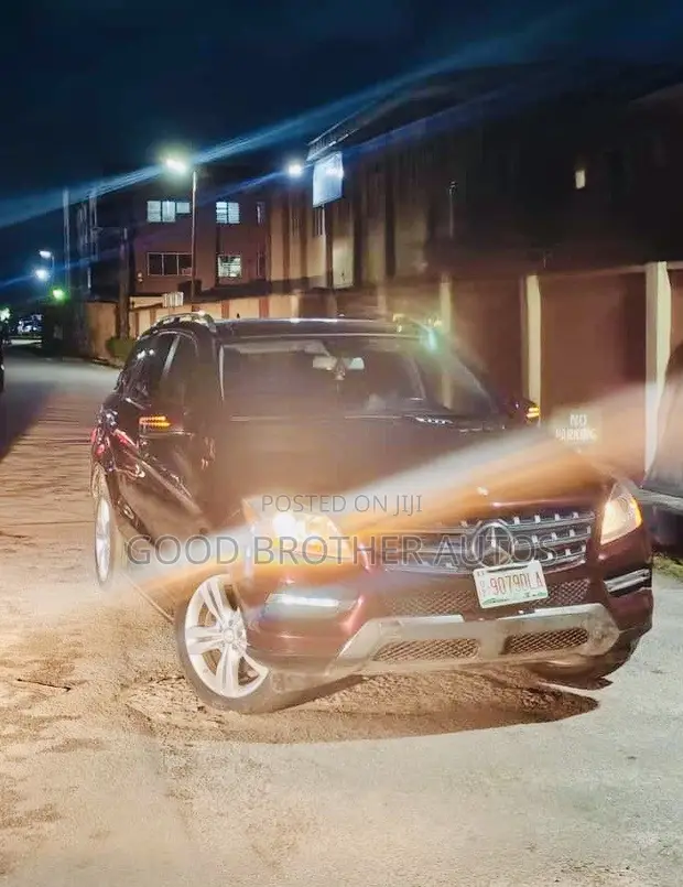 2013 Mercedes-Benz ML 350 4Matic SUV - 1