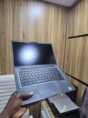 Dell Latitude 7400 Laptop - Core i5, 8GB RAM, 256GB SSD