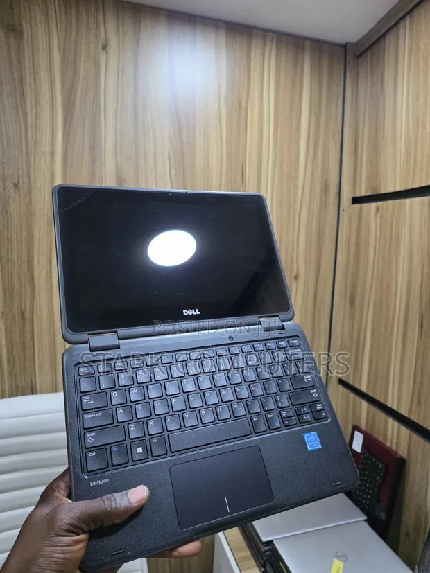 Dell Latitude 3189 Laptop - 4GB RAM, 128GB SSD, Pentium - 1