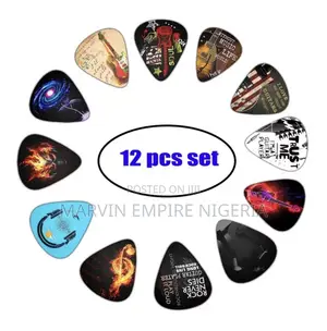 12pcs Na Picks Guitar masu launi - Kyauta mai gefe biyu