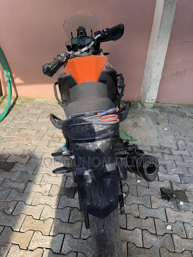 KTM 2019 Orange - 1