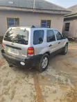 Ford Escape 2005 Silver - 2
