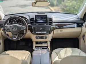 Mercedes-Benz GLE 350 2018 Blue