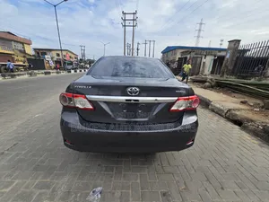 2013 Toyota Corolla LE Sedan - Accident Free