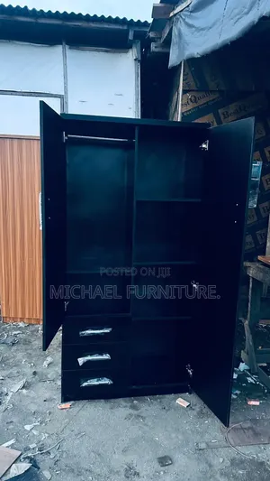 Home Interiors 3ft x 6ft Wardrobe - Brand New