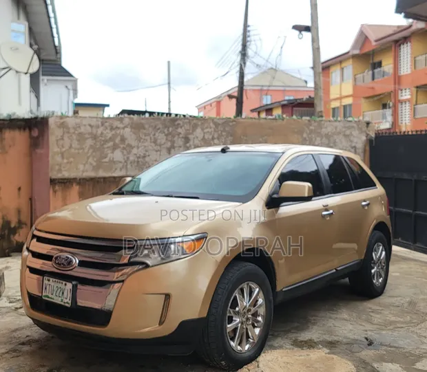 Ford Edge 2011 Gold - 1