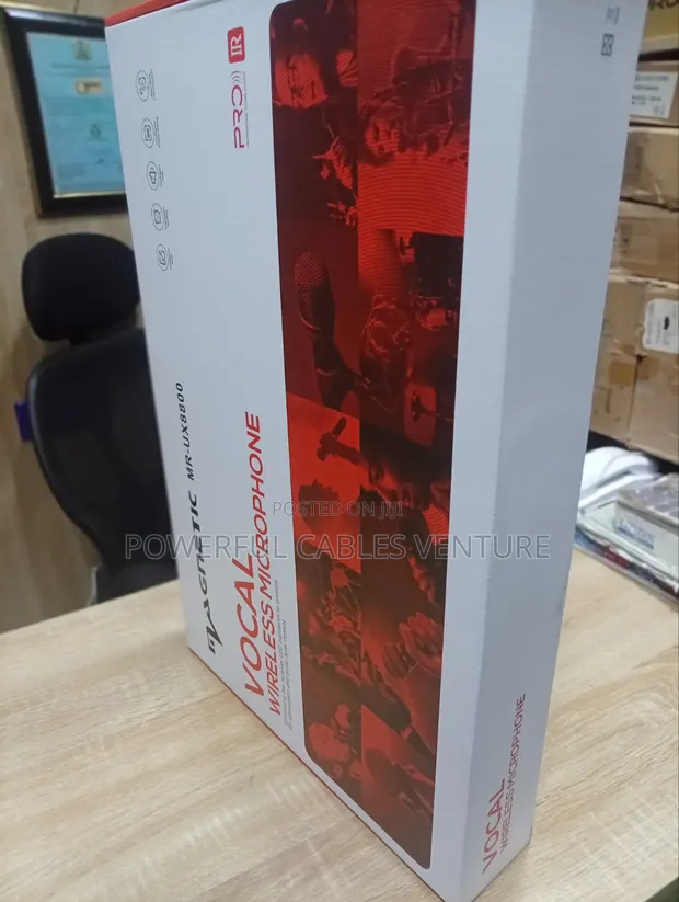 MR-UX8800 UHF Wireless Microphone System - 1