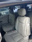 Nissan Quest 2012 Grey - 3
