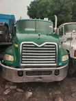 Mack Vision Truck Head 2009 Green - 2