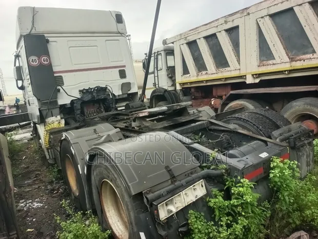 Iveco Eurostar Truck 2005 Fari - 1