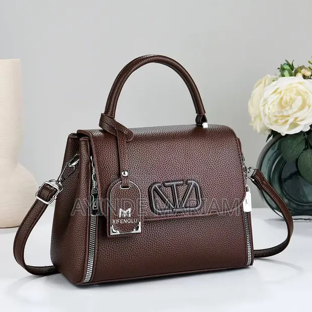 Kyakyawar Alatu Handbag - Bags 4 U - 1