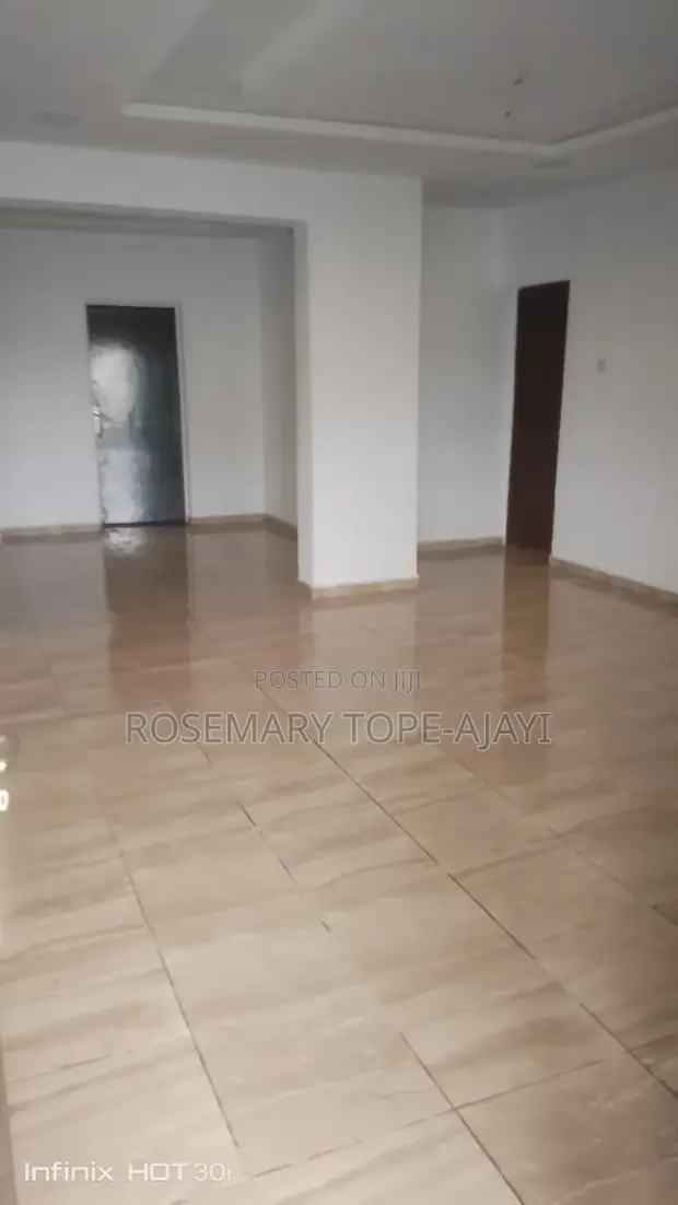 3 Bedroom Apartment for Rent a cikin Green Estate, Amuwo Odofin - 1