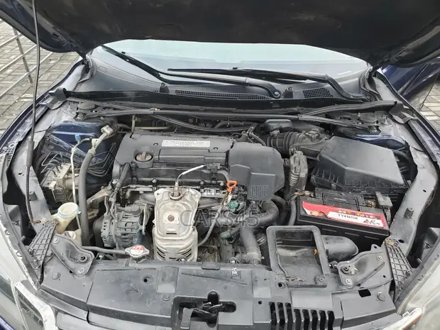 Honda Accord 2013 Blue - 1