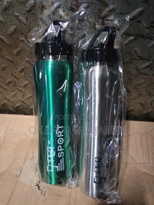 High Quality Stainless Steel Water Bottle - 1