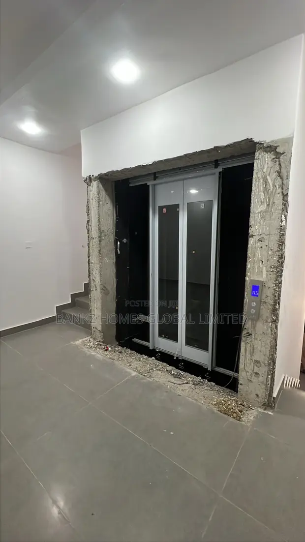 1 Bedroom Apartment for Sale in Lekki Phase 1 - 1