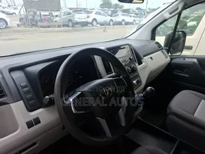 2022 Toyota HiAce Grand Cabin