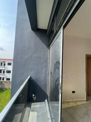 2 Bedroom Apartment for Rent in Ologolo, Lekki