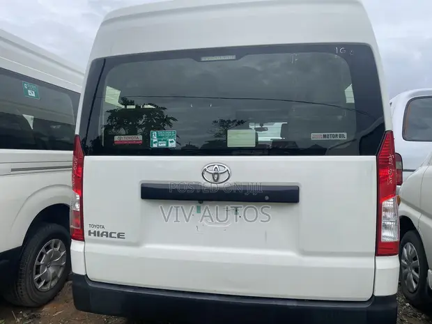 Toyota HiAce 2021 White - 1