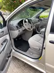 Toyota Sienna CE 2009 Silver - 4