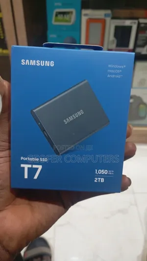 Samsung T7 2TB Mai Ɗaukar Hoto SSD 1050MB/s