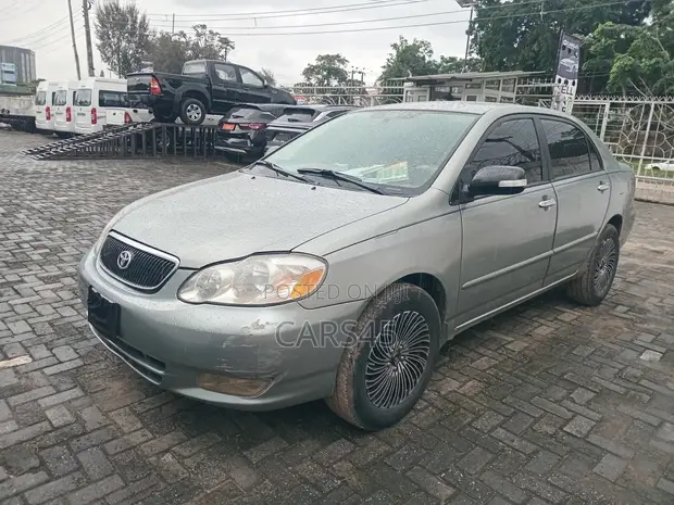 Toyota Corolla 2003 Green - 1