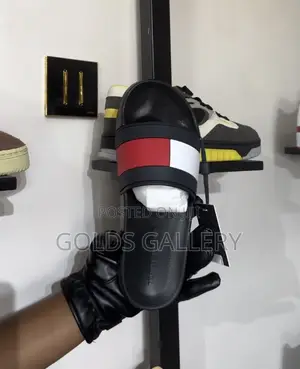 Tommy Hilfiger Rubber Flog Sliders - Black (Size 41)