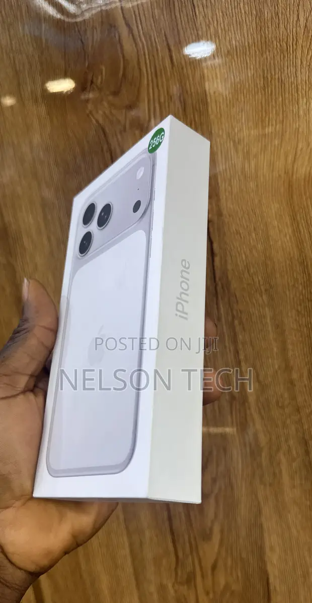 New Apple iPhone 17 Pro Max 256GB Silver - 1