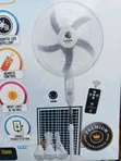 Lion 18-Inch Fan Mai Amfani Da Hasken Rana Mai Sake Caji - 2