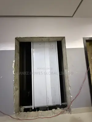 1 Bedroom Block na Gidaje don Siyarwa a Jihar Legas