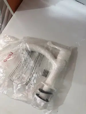 Sabon Filastik Ruwa Tap