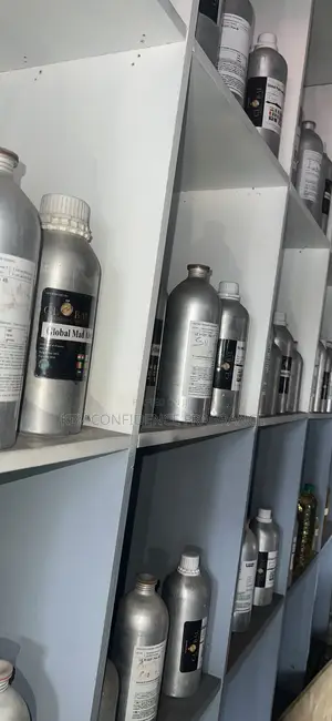 Wholesale Oil Perfume & Industrial Fragrance Raw Materials