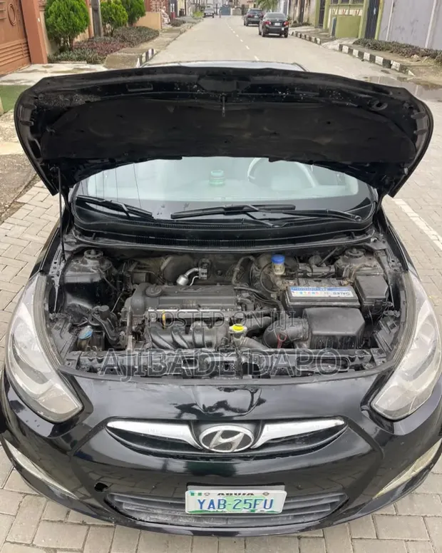 Hyundai Accent 2014 Black - 1