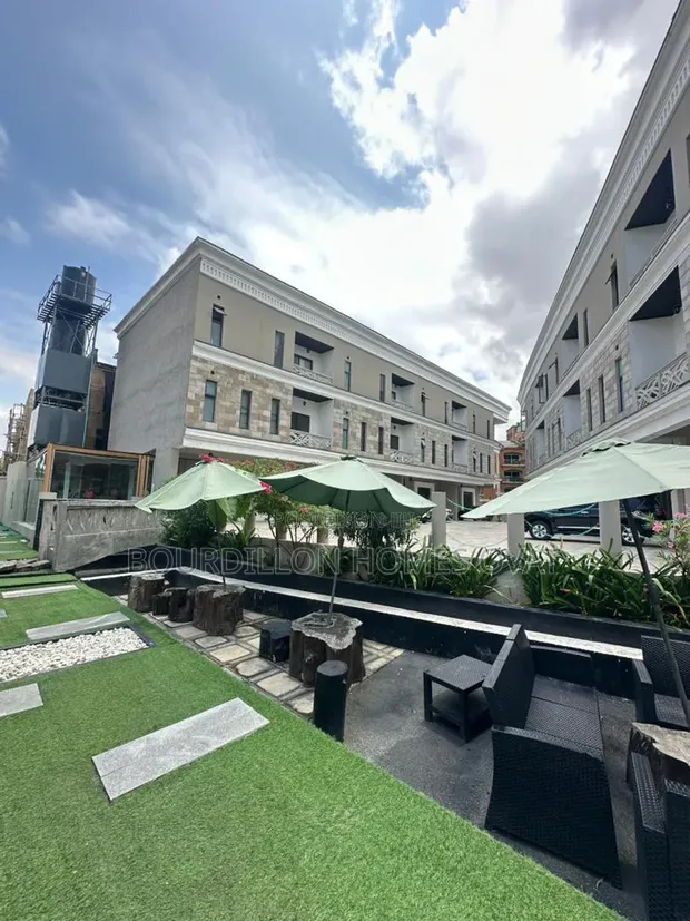 5 Bedroom Duplex da Pool & Gym a Old Ikoyi, Legas - 1