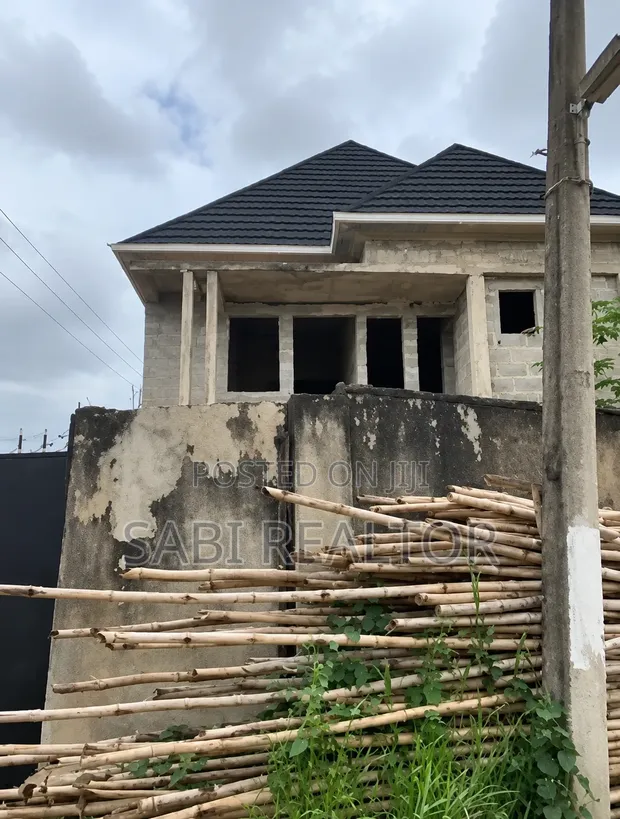 4-Bedroom Duplex & 2x 2-Bedroom Flats, Gemade Estate, Egbeda - 1