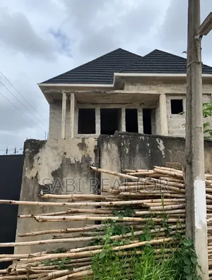 4-Bedroom Duplex & 2x 2-Bedroom Flats, Gemade Estate, Egbeda